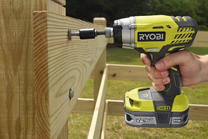 5 мощных винтовертов для строительства и сложных работ