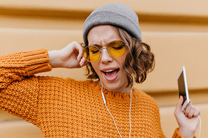 Где слушать музыку: 5 стриминговых сервисов, доступных в России