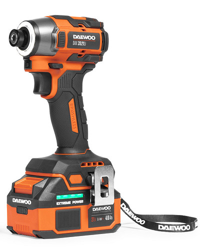 5 мощных винтовертов для строительства и сложных работ