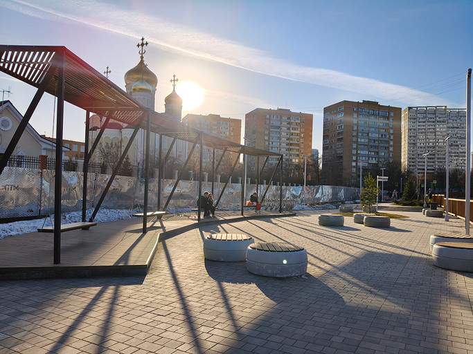 Обзор смартфона realme P4 Power с батареей 10 000 мАч. Кто больше?