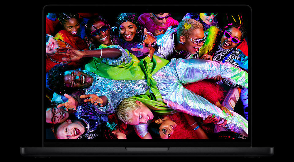 Невероятная мощь суперядер: представлены MacBook Pro с чипами M5 Pro и M5 Max на архитектуре Fusion