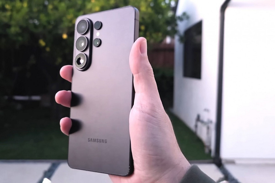 Samsung Galaxy S26 Ultra проверили на устойчивость к падениям. Алюминиевая рамка подвела