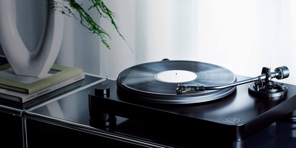 Как выбрать виниловый проигрыватель: правила и секреты