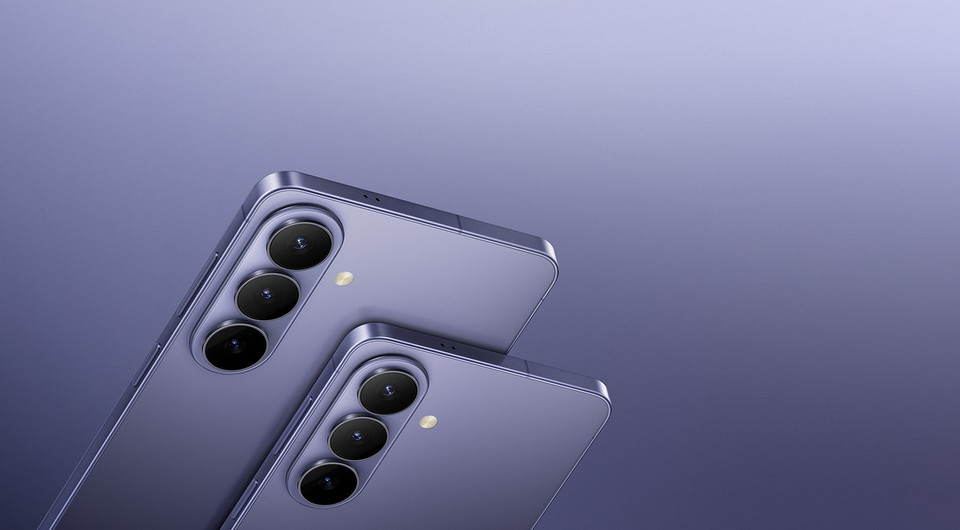 В GSMArena устроили битву суперфлагманов — Samsung Galaxy S26 Ultra против iPhone 17 Pro Max