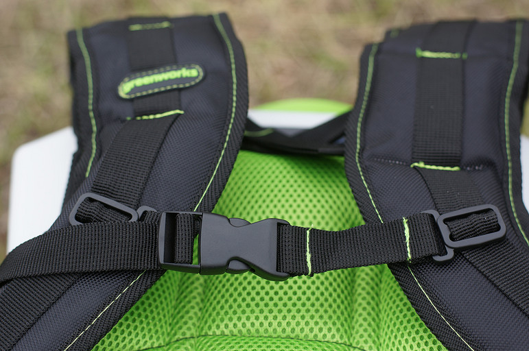 5 практичных садовых опрыскивателей со встроенными насосами