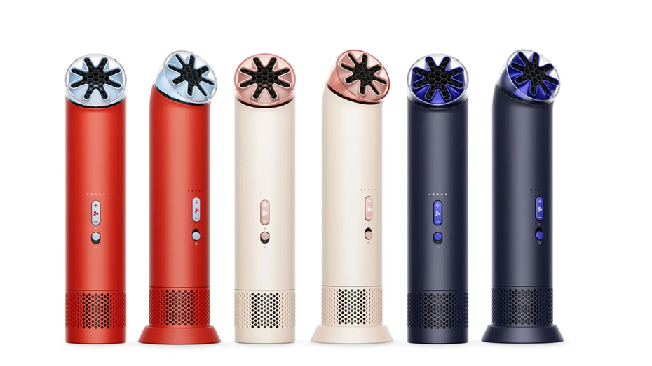 Странная, но стильная штуковина: Dyson представил карманный вентилятор за $99