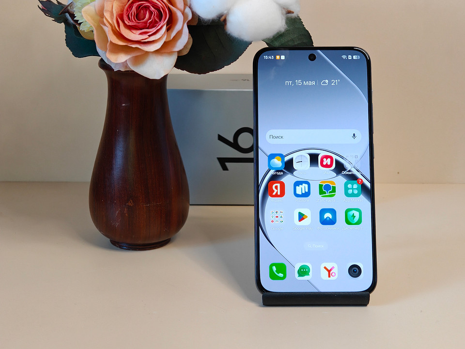 Обзор смартфона realme 16: не так прост, как кажется