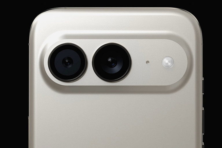 Посмотрите на iPhone 20! Таким будет самый безрамочный смартфон Apple