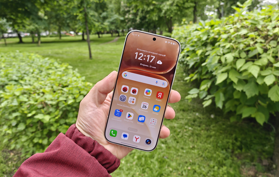 Обзор смартфона HONOR 600: креативные идеи в строгом корпусе