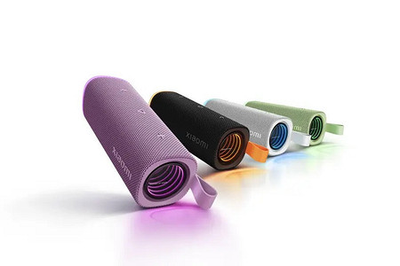 Летняя колонка Xiaomi Sound Play добралась до глобального рынка. Она умеет объединяться в сеть из 100 устройств