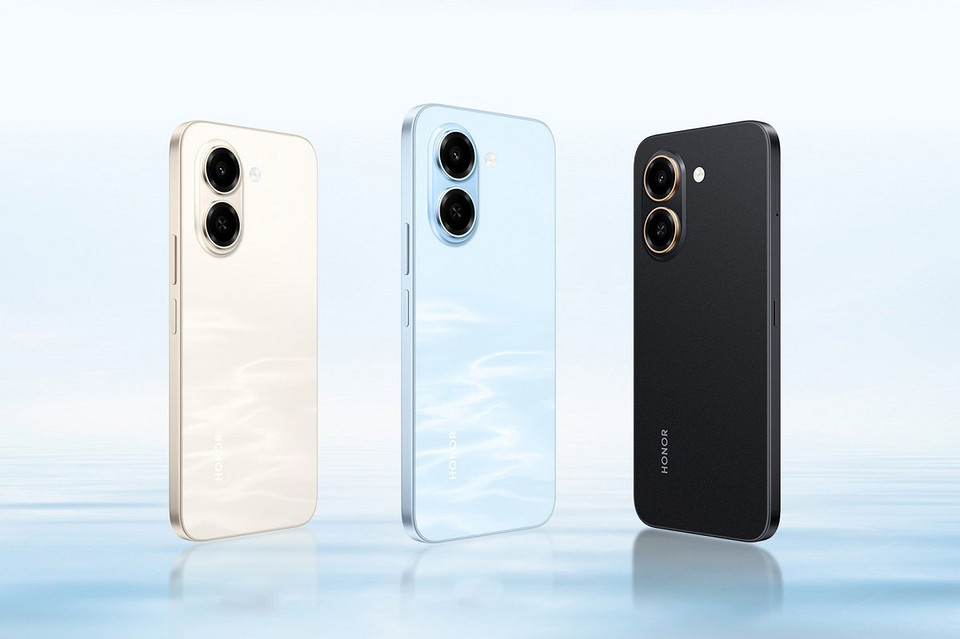 Народный, стильный и недорогой: вышел HONOR Play 80 Plus с жирной батареей и ИИ