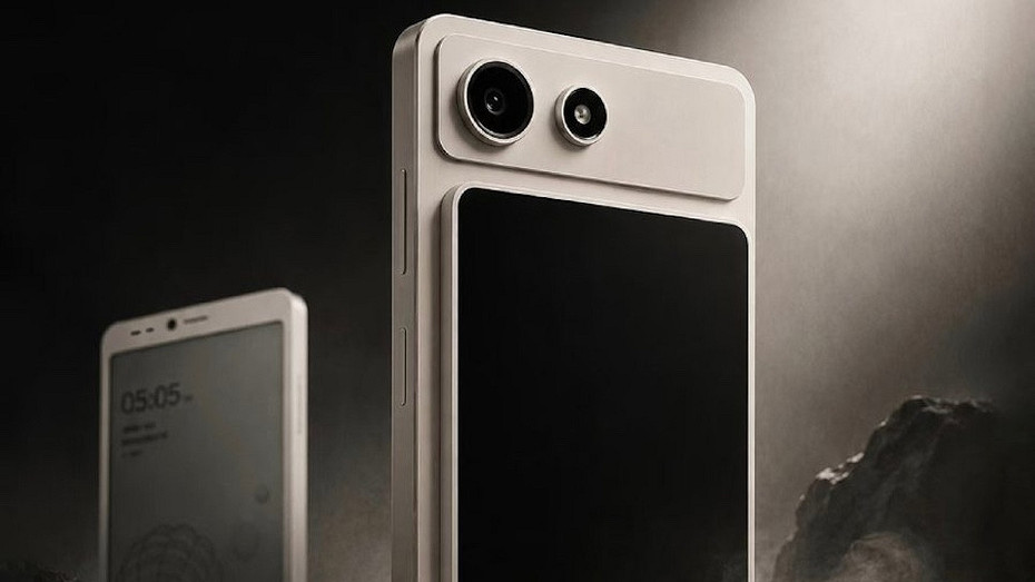 Самый необычный смартфон 2026: Hisense A10 с экраном E Ink и съемным цветным дисплеем