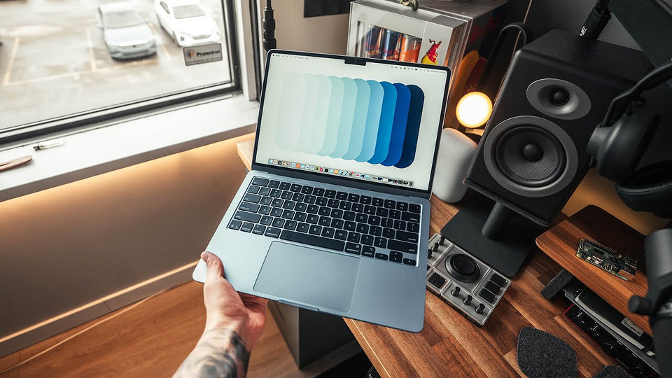 Какой MacBook купить в 2026 году: варианты под разные задачи