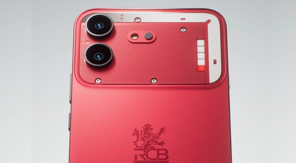 Красивый, дерзкий, но очень редкий: Nothing показала Phone (4b) RCB Edition в фирменном красном цвете