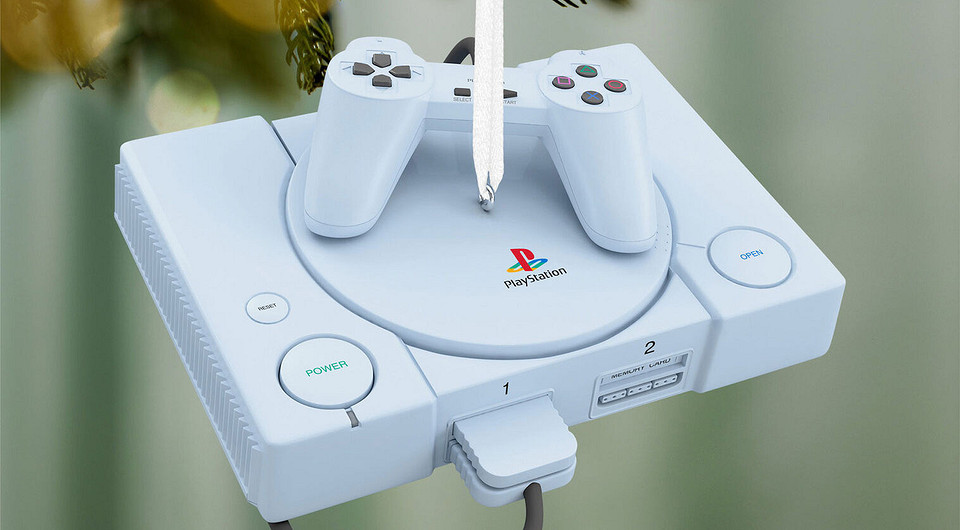 Hallmark представила елочную игрушку в виде первой PlayStation с фирменным звуком за $29