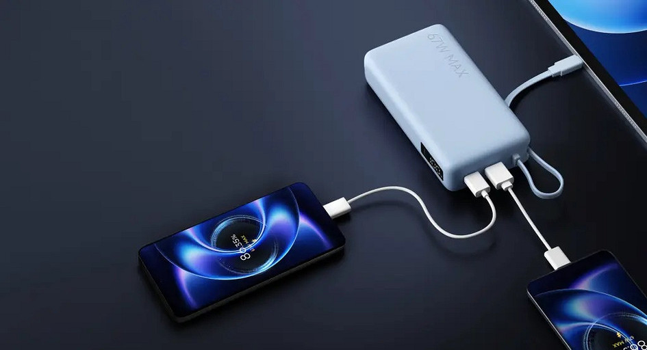 Мощности хватит даже для ноутбуков! Xiaomi представила компактный пауэрбанк на 20 000 мАч с дисплеем