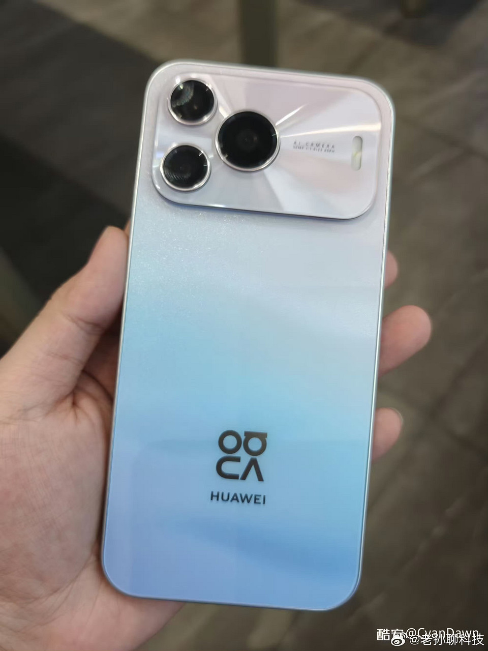 HUAWEI nova 16 SE показали на живых фото. Смартфон получил дизайн в стиле HONOR Power 2 и iPhone 17 Pro