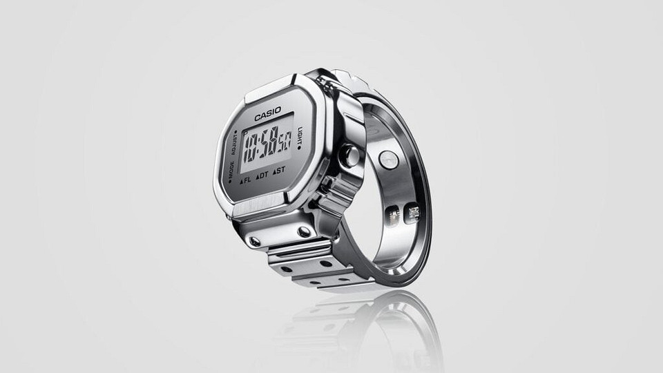 Casio представила необычное умное кольцо с экраном. Тут есть то, чего нет даже у Oura Ring