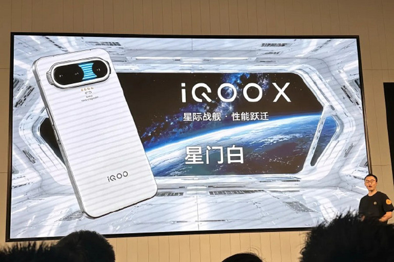 Это просто нечто безумное: представлен iQOO X — смартфон будущего с ультрамощным чипом из 2030 года