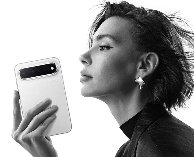 Внезапно: представлен очень широкий смартфон HUAWEI Pura X View