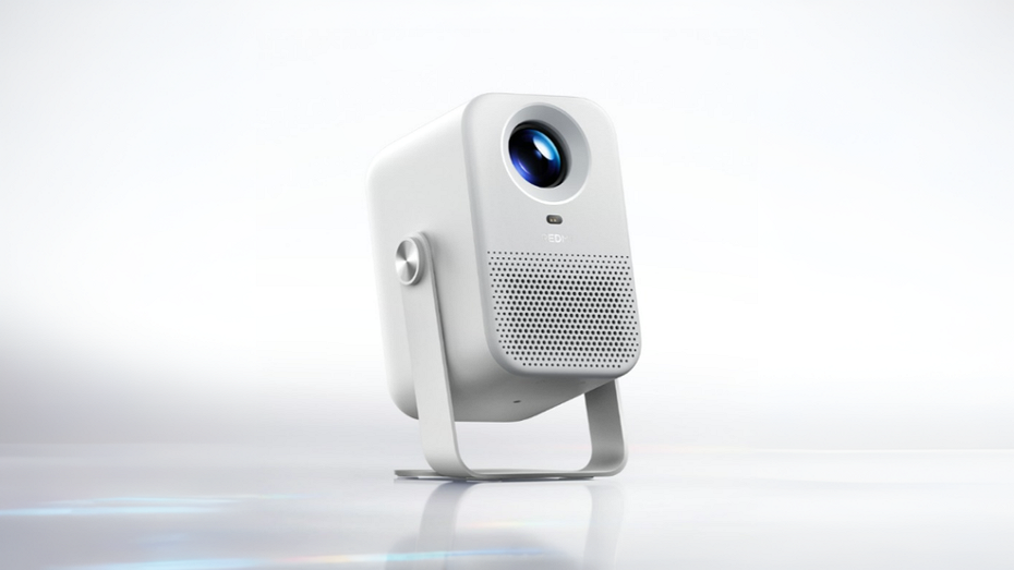 Он превращает любую стену в 120-дюймовый экран. Xiaomi выпустила проектор Redmi Projector 5 за $150
