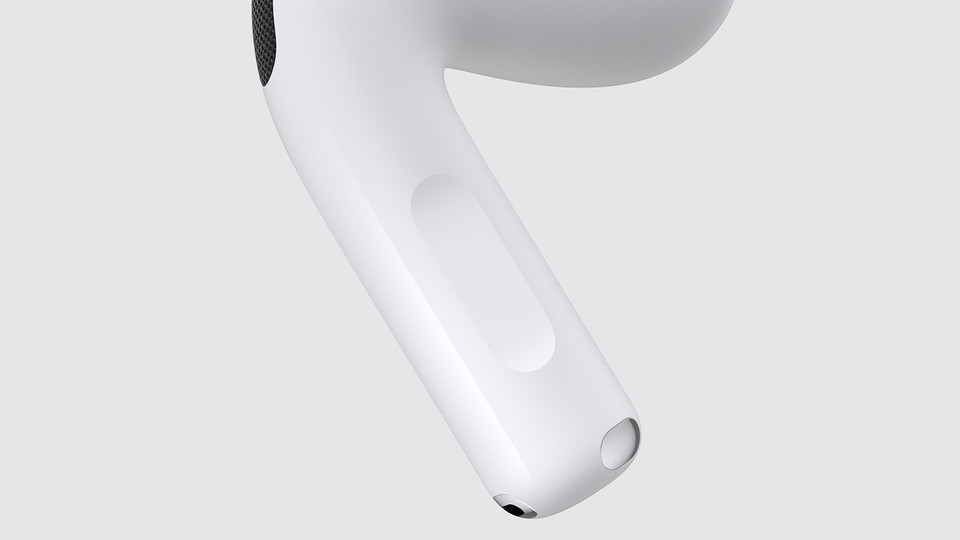 AirPods 5 стали лучше и дешевле. Базовые наушники Apple получили новое управление и влагозащиту IP57