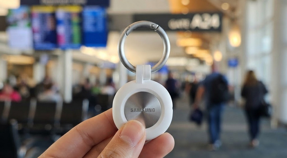 Маячок Samsung полностью рассекретили: Galaxy SmartTag 3 получит нестандартный корпус и UWB