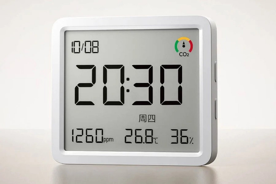 Xiaomi научила датчик следить за воздухом. Mijia Smart Temperature and Humidity Meter 3 Pro получил мониторинг углекислого газа