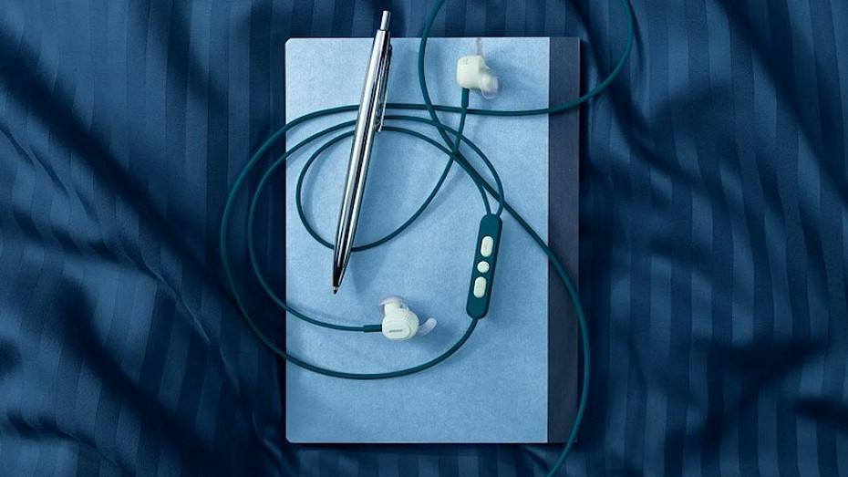 Bose достала из прошлого проводные наушники с шумодавом. Они подключаются по USB-C и работают без аккумулятора