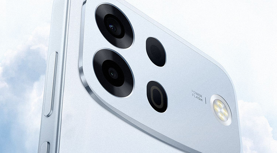 Недорогой, стильный и защищенный: первые подробности про Oppo A7 Pro